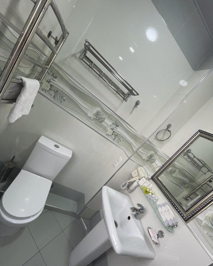 Meros Boutique Hotel ทาชเคนต์ ภายนอก รูปภาพ