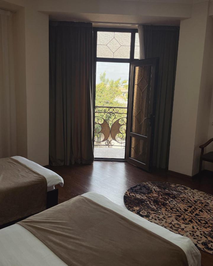 Meros Boutique Hotel ทาชเคนต์ ภายนอก รูปภาพ